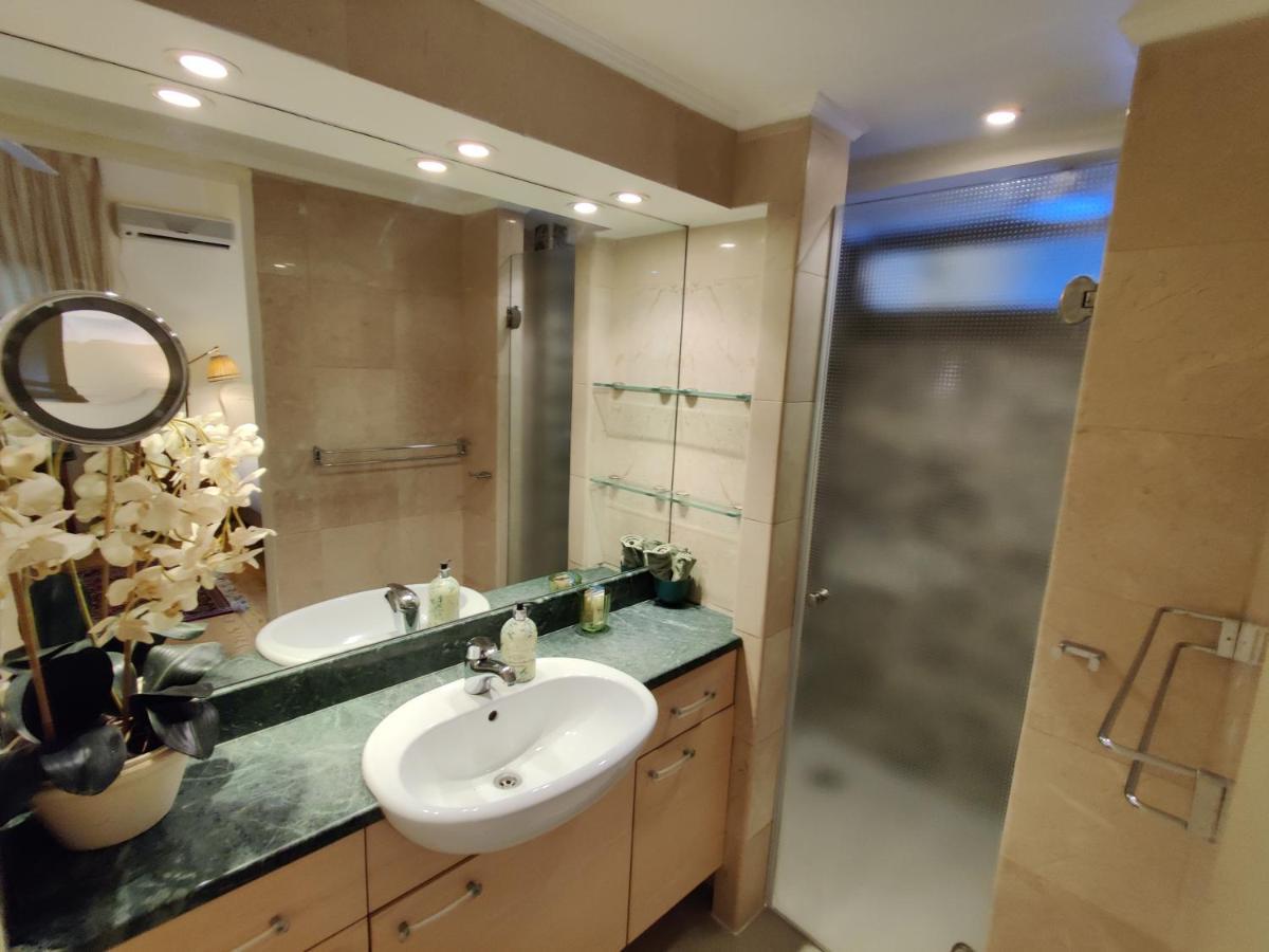 Yarden Deluxe Studio Suite เทลอาวีฟ ภายนอก รูปภาพ